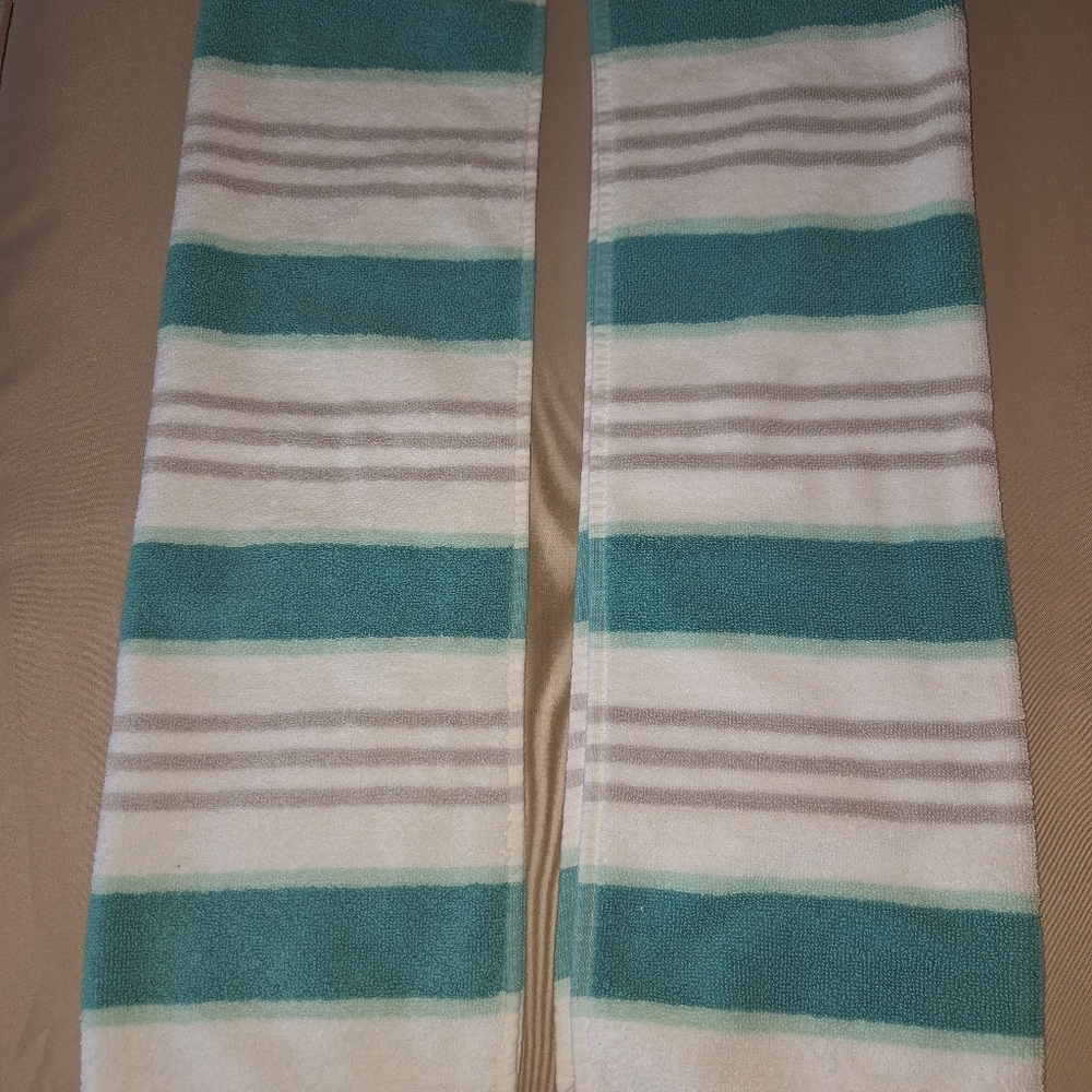 Nanette Lepore Teal and Gray Towel